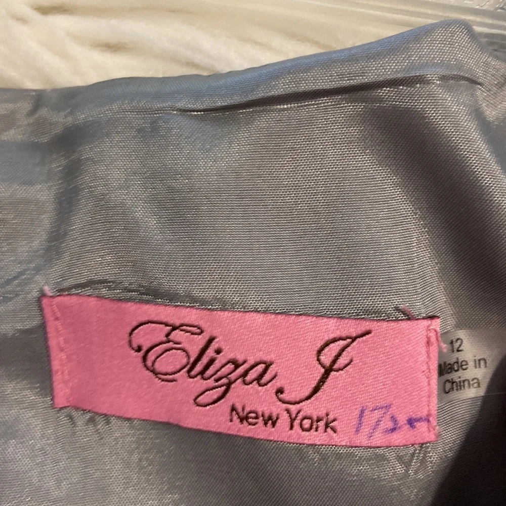 Eliza J Dress Brand New with tag size 12 length 39” bust 32” color silver - Picture 12 of 12